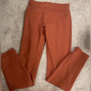 Lululemon Wunder Train Leggings